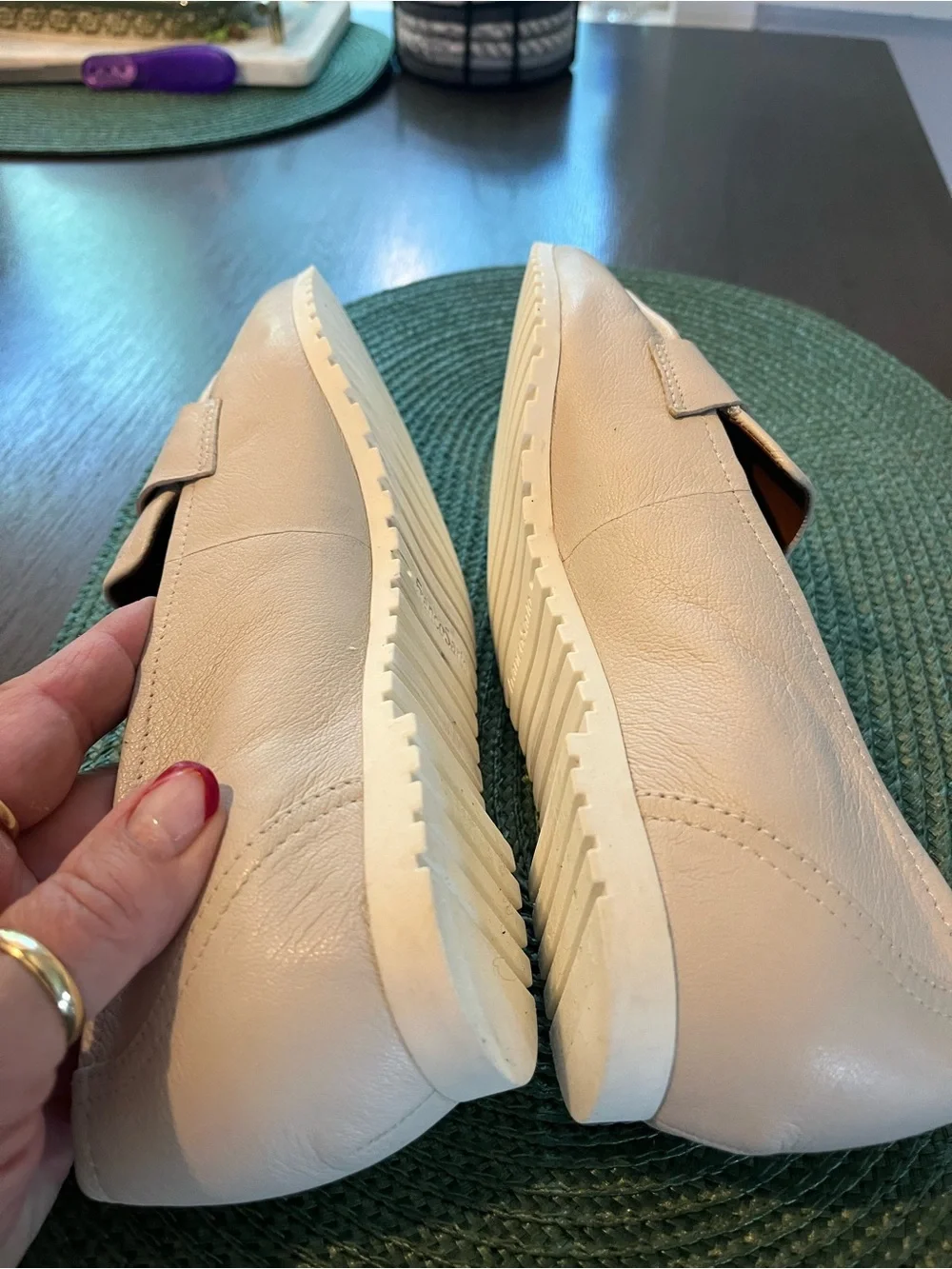 Franco Sarto Eastwood Cream Leather Loafers Sz 7.5 Womens